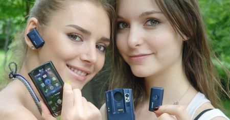 LG Decoy z wbudowaną słuchawką Bluetooth