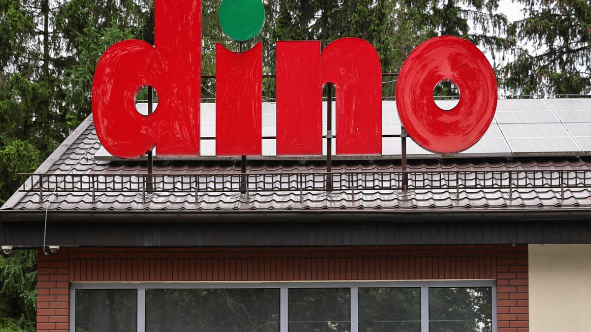 Dino poszukuje kasjerów. Ile można zarobić?