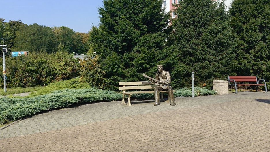 Kliknij strzałkę, aby przejść do galerii zdjęć!