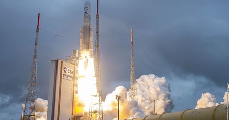 "Ujawni tajemnice wszechświata". Następca Hubble'a już w kosmosie