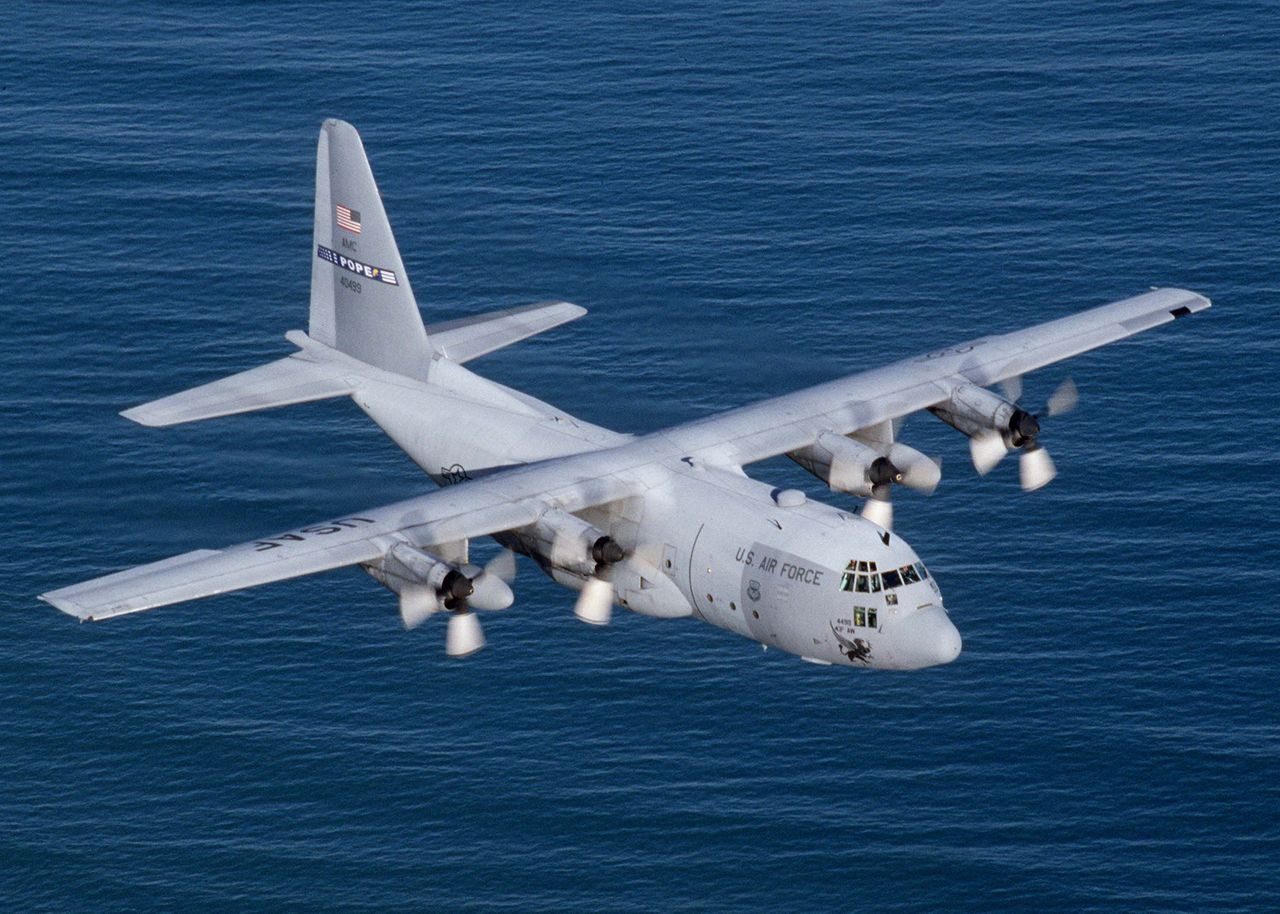 Lockheed C-130E Hercules

