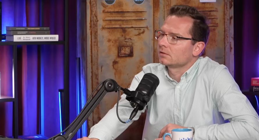 Tak były dziennikarz TVP buduje nową siłę na YouTube. Kolejne znane twarze