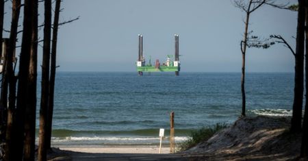 Pierwsze połączenie farmy wiatrowej Baltic Power z lądem