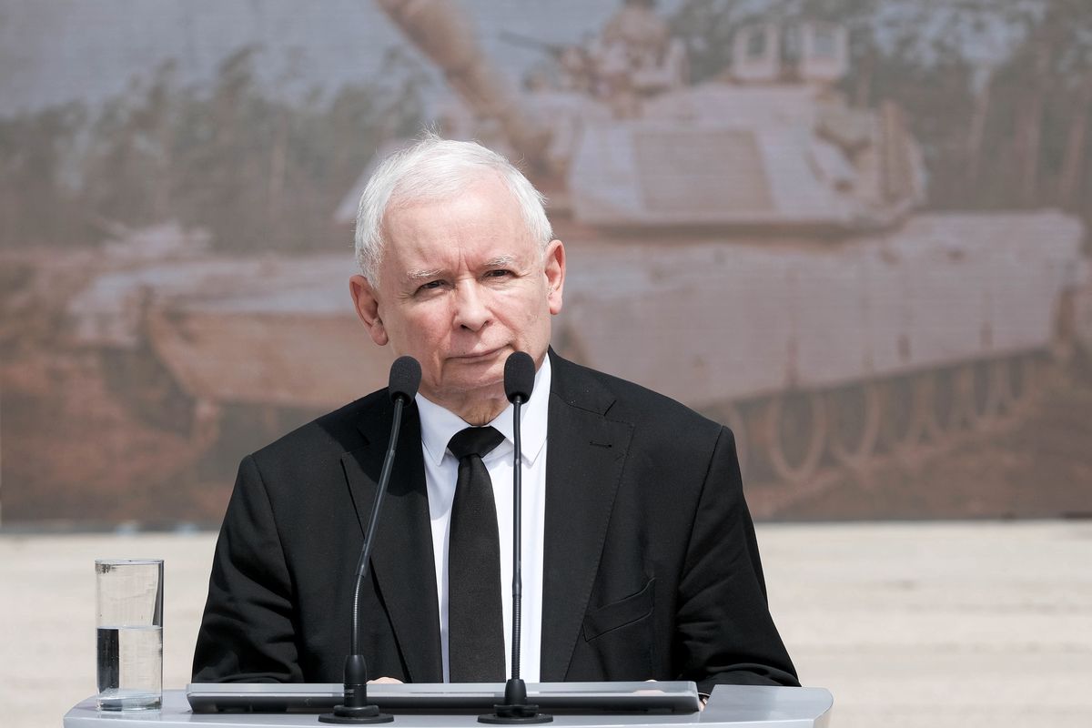 Kaczyński o sporze z UE: Musimy obronić Polskę i Europę 