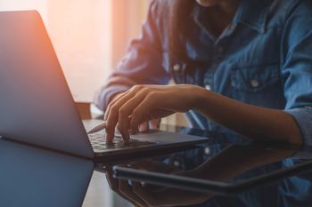 Towarzystwo Miłośników Ziemi Łęczyckiej zbiera na nowego laptopa