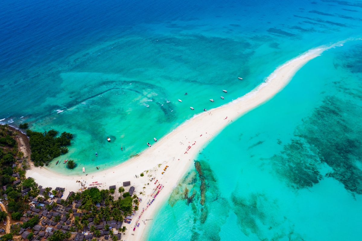 Madagaskar kusi rajskimi plażami