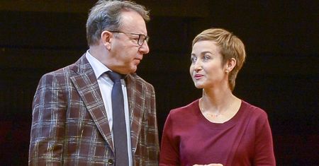 Już nie ukrywa swojego związku z Gabrielą Muskałą. Para została przyłapana na romantycznym spacerze