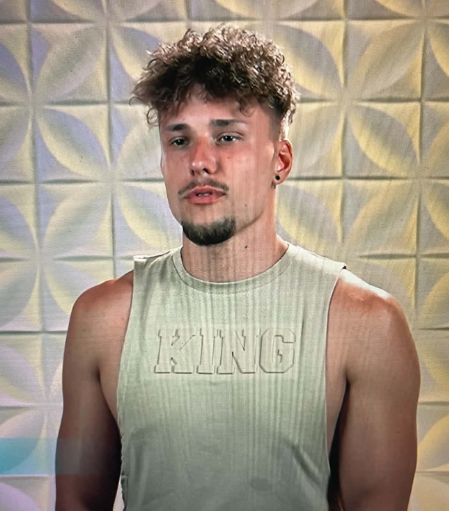 Filip z "Hotelu Paradise"