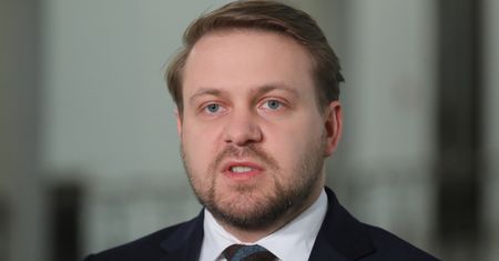 Nie przebierał w słowach. Minister uderza w TVN
