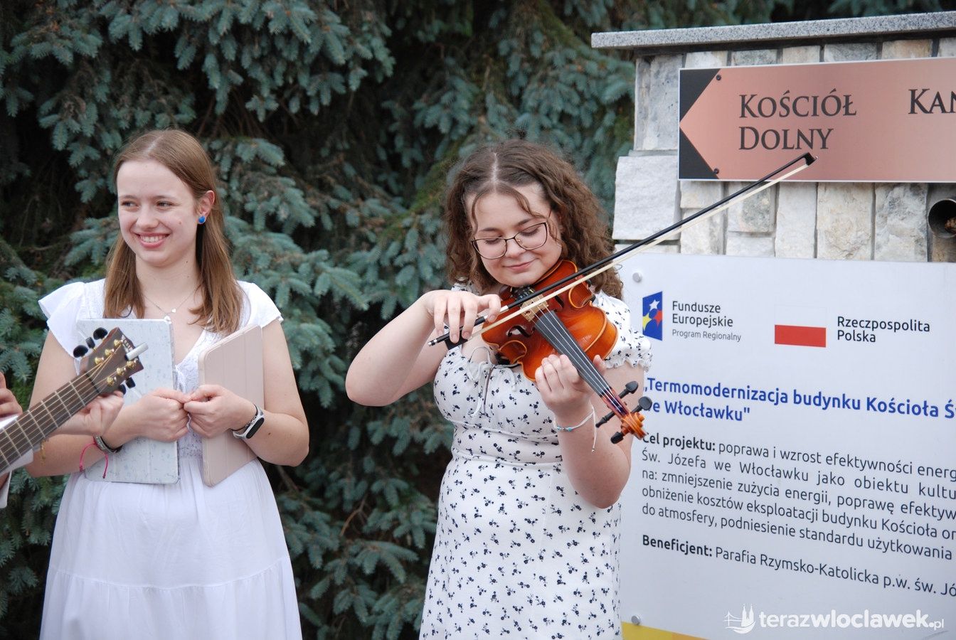 Koncert muzyki chrześcijańskiej na Zazamczu