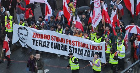 Przygotowali baner dla Ziobry. Wsparcie na Marszu Niepodległości