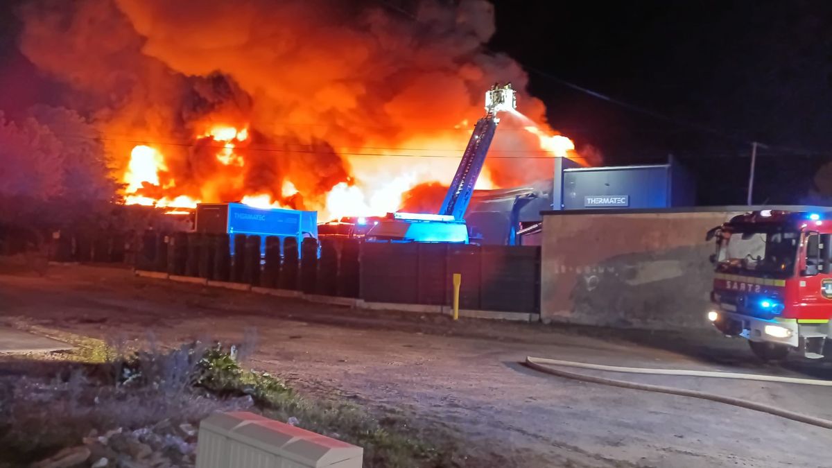 Pożar wybuchł przy ul. Rzemieślniczej w Czeladzi