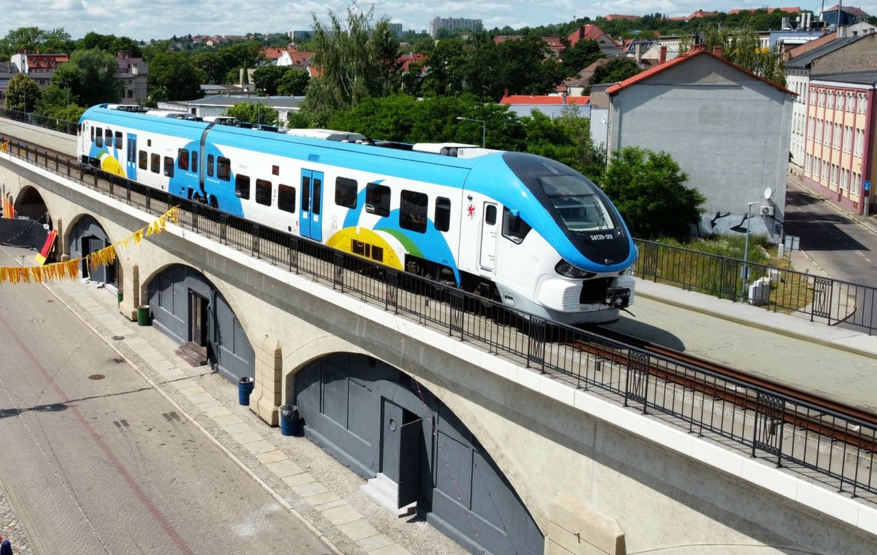 Gorzów czeka, pociągi nie jadą. Ministerstwo rozkłada ręce