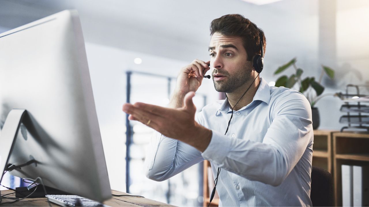 Natrętny telemarketer