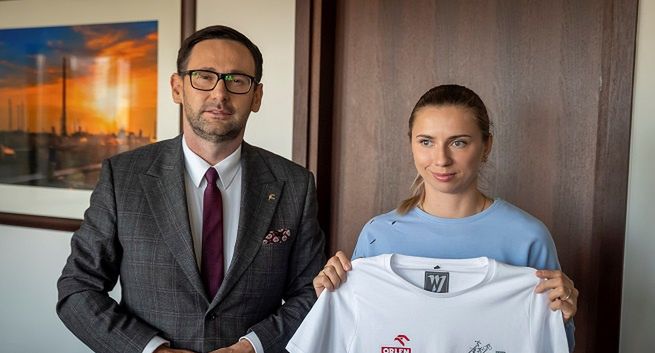 Białorusinka Kryscina Cimanouska wspierana przez Orlen