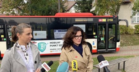 Antyszczepionkowcy atakują dyrektorów gdańskich szkół. Padły groźby
