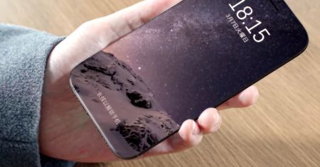Apple chce stworzyć smartfon, jakiego świat nie widział. Jaki będzie iPhone przyszłości?