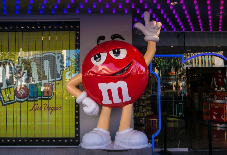Gadające cukierki M&M's wracają. Po fali krytyki zniknęły na ponad dwa tygodnie
