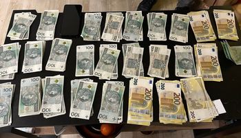 Małżeństwo straciło prawie pół miliona zł. Oszustwo "na doradcę finansowego"