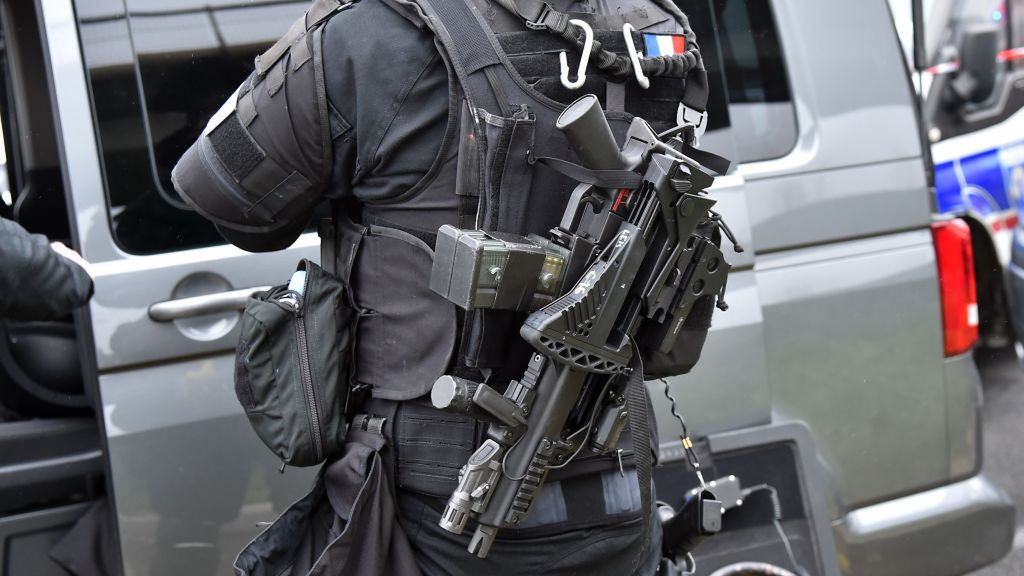 Antyterroryści interweniowali po strzelaninie w Legnicy