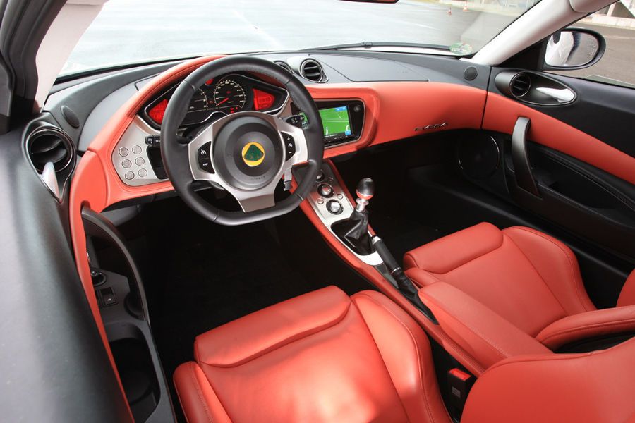 Lotus Evora (źródło: Auto Motor und Sport)