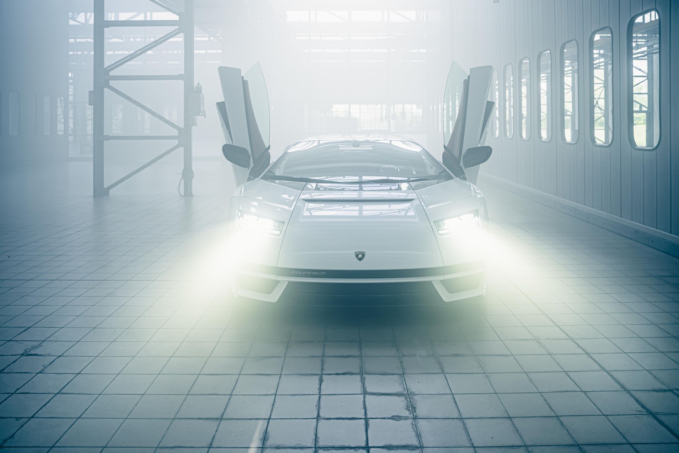 Lamborghini Countach LPI 800-4