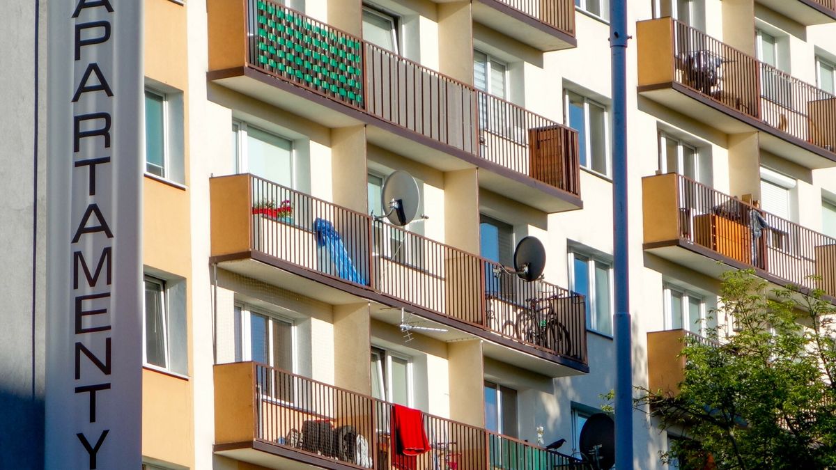 Liczba mieszkań dostępnych "z drugiej ręki" maleje w zaskakującym tempie