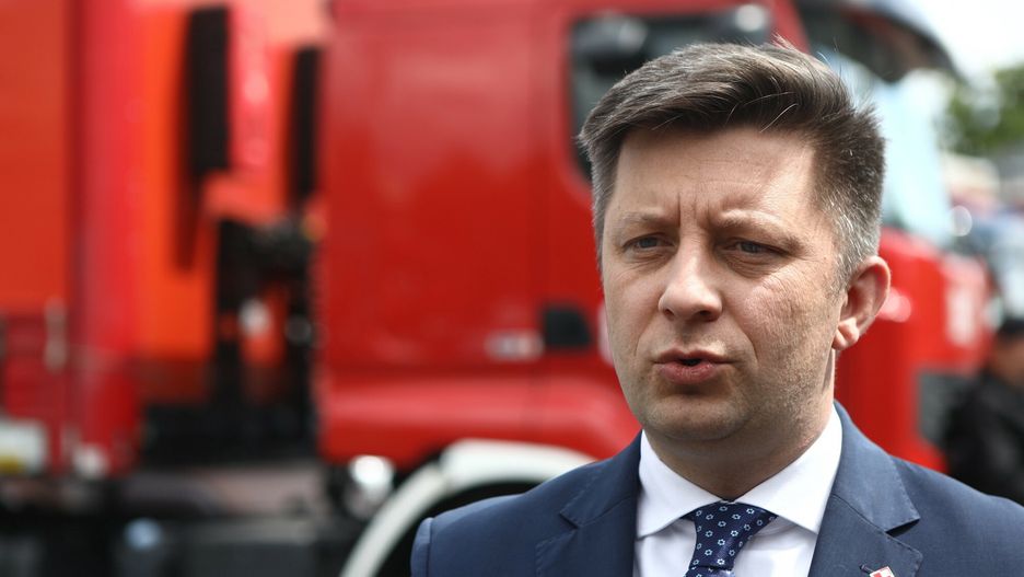 Szczepienia nastolatków. Michał Dworczyk zapowiada zmiany