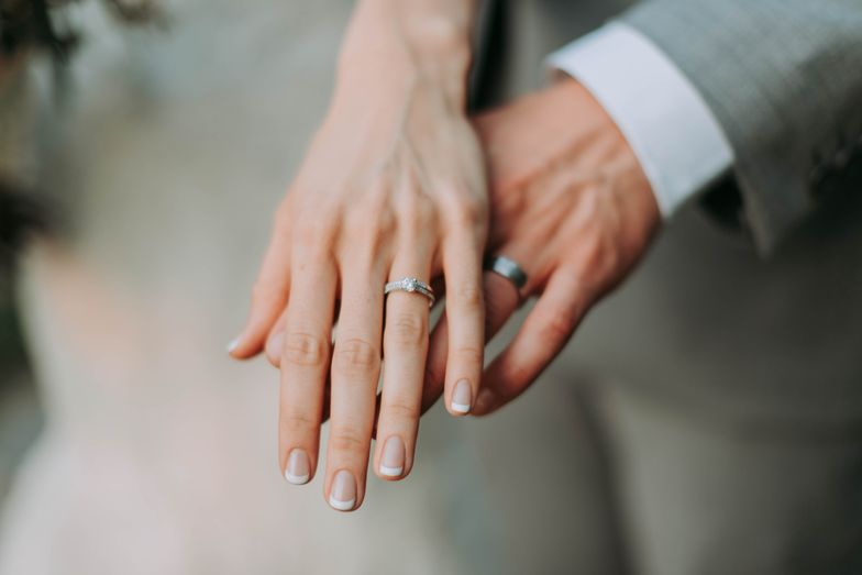 Czy warto decydować się na wspólnotę majątkową po ślubie?