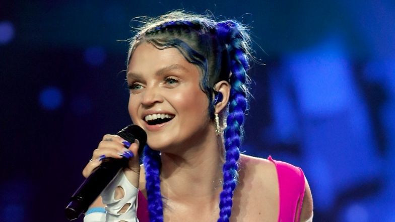 Margaret pozuje w oryginalnej stylizacji