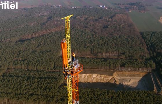 Emitel kupił firmę z 65 wieżami nadawczymi