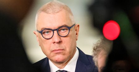 Giertych wbija szpilę Kaczyńskiemu. Pisze o wzroście