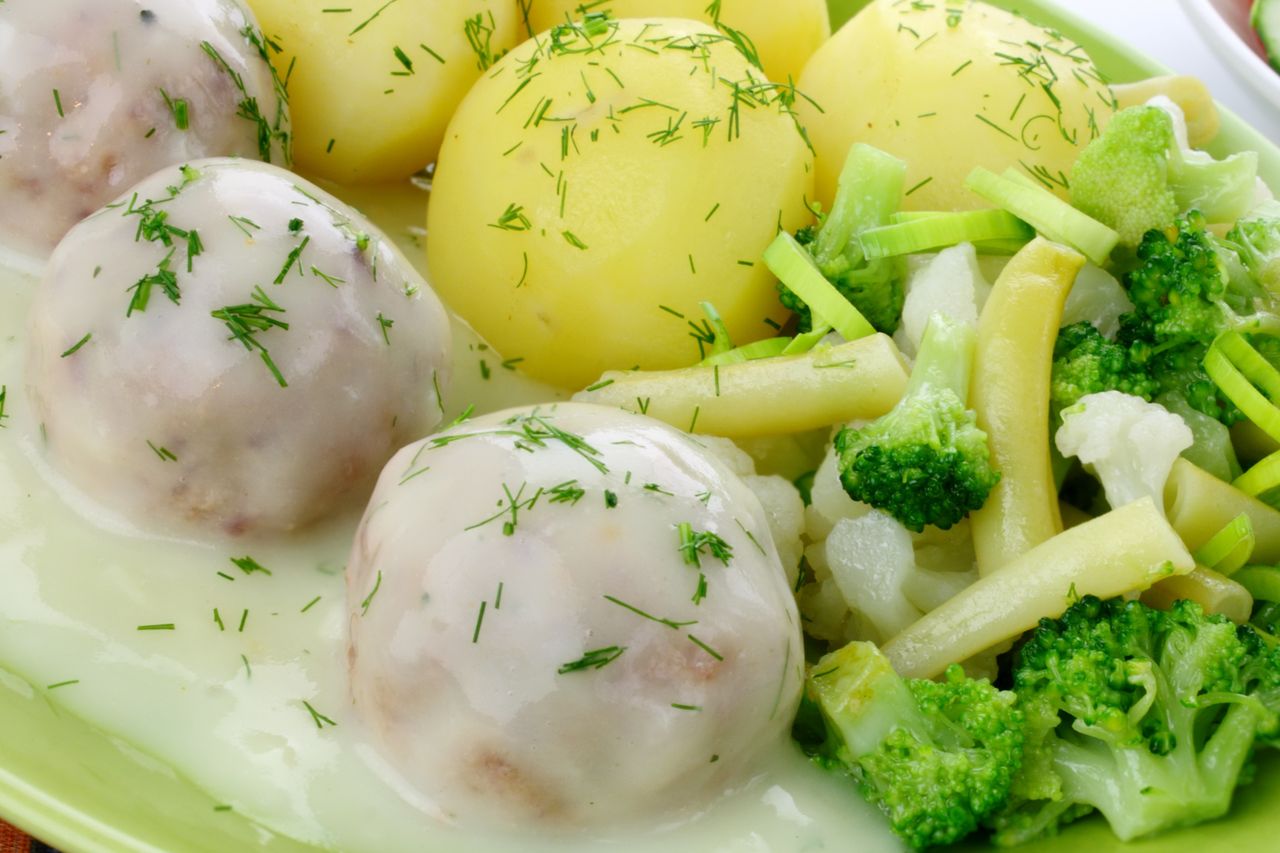 Pulpety z mięsa z rosołu – przepis krok po kroku