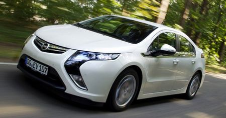 Opel Ampera/Chevrolet Volt wybrany Europejskim Samochodem Roku 2012