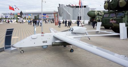 Rosyjski dron nad Polską? Dworczyk: informacja medialna