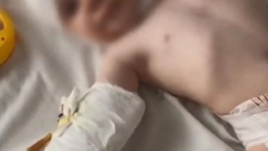 Matka nie wyłączyła grzejnika na noc. Doszło do pożaru dziecięcego łóżeczka