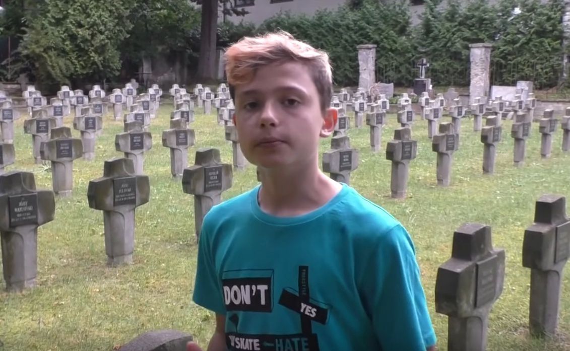 Premier Mateusz Morawiecki udostępnił film 12-letniego Gabriela Wójtowicza, w którym chłopiec opowiada o Bitwie Warszawskiej