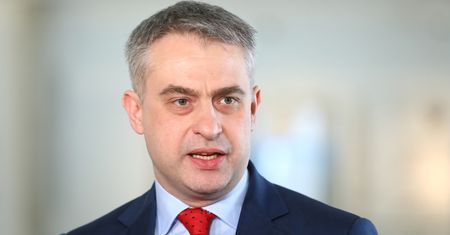 Jaki był cel Zbigniewa Ziobry? Szef klubu Lewicy ironizuje i oskarża służby specjalne