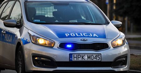 30-latek ofiarą oszustów. Zaczęło się od "lajkowania"