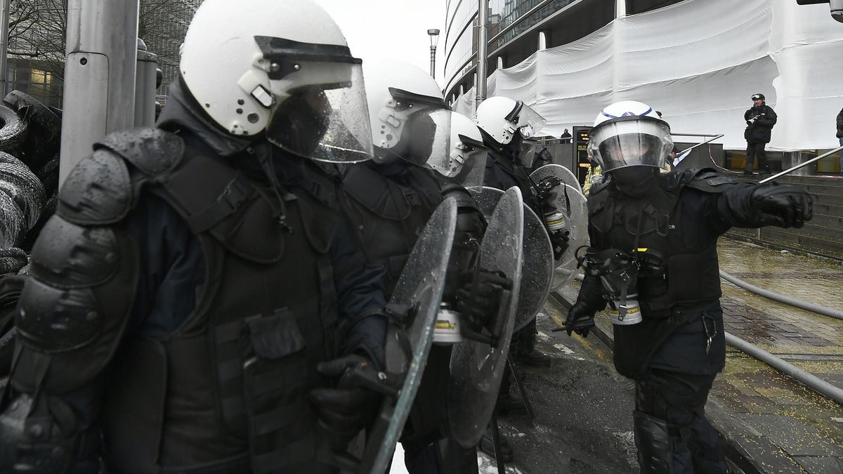 Skandal korupcyjny w Parlamencie Europejskim. Policja prowadzi naloty