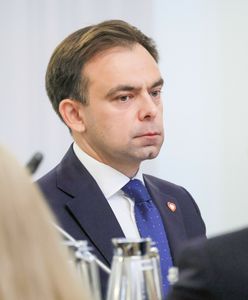 "Podatek wojenny"? Minister finansów mówi wprost