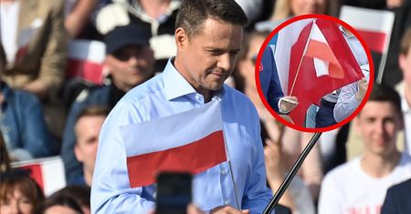 Trzaskowski przyszedł z flagą Nawrockiego. "Wszyscy na pewno wiedzą"