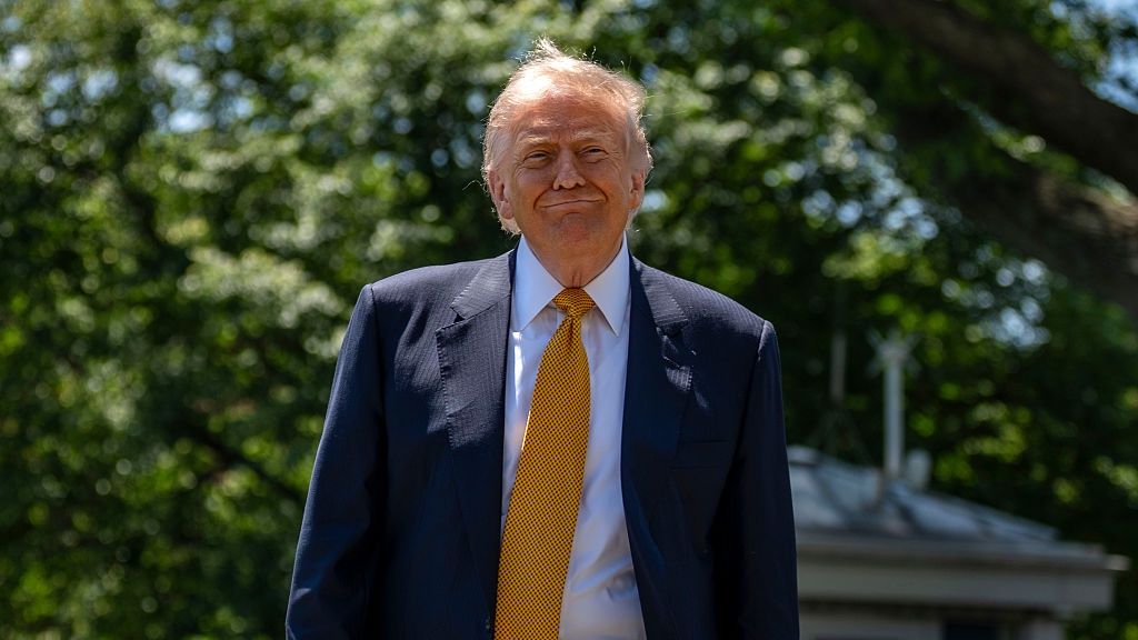 President Trump Departs White House For China
Bloomberg
north american, u.s. government, us, 2026uspolitics, united states of america, the white house, americas, government news, u.s.a., american