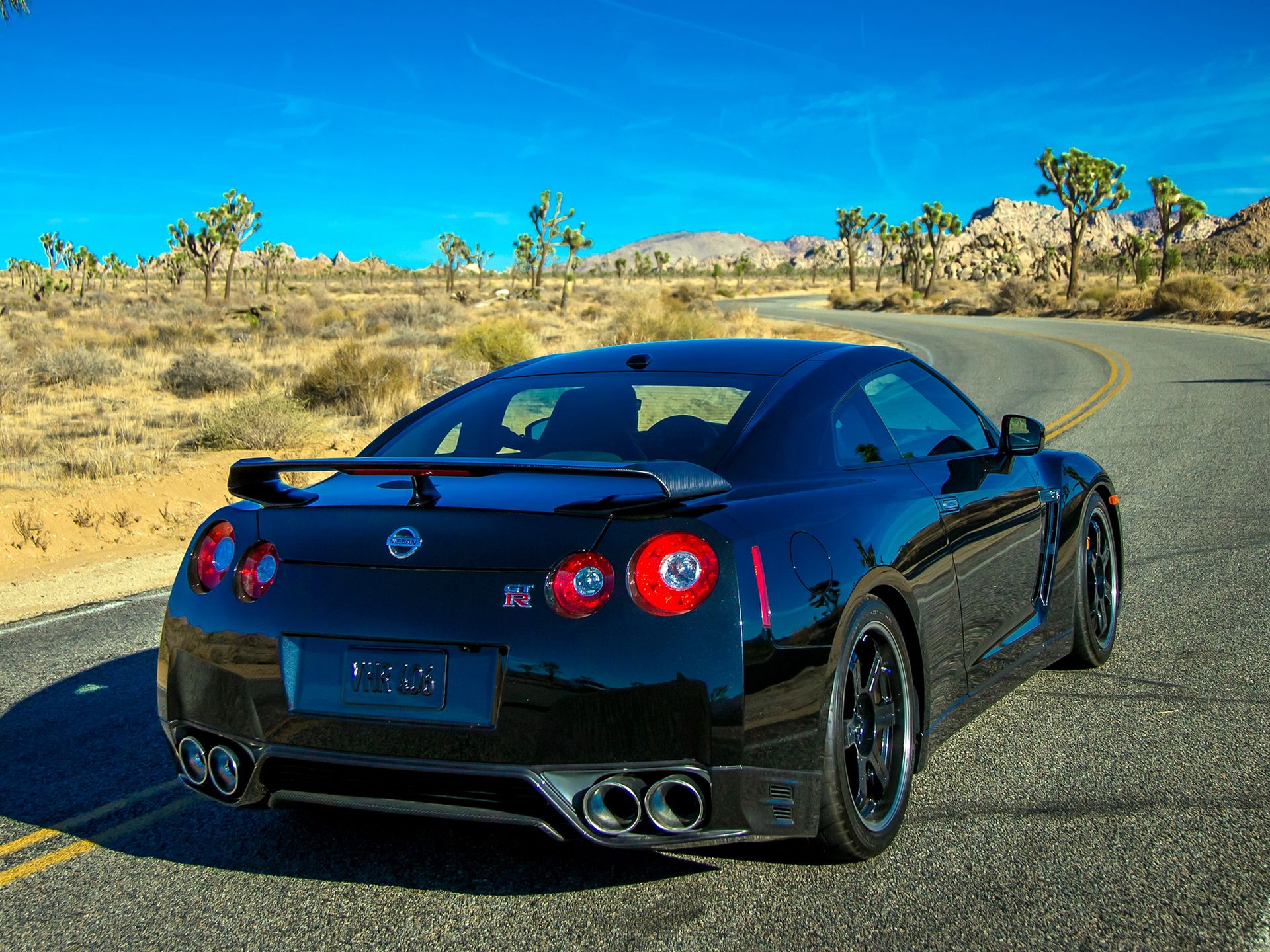 2014 Nissan GT-R Track Edition