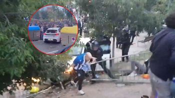 Samochód wjechał w tłum przed derbami Barcelony. Wybuchły zamieszki