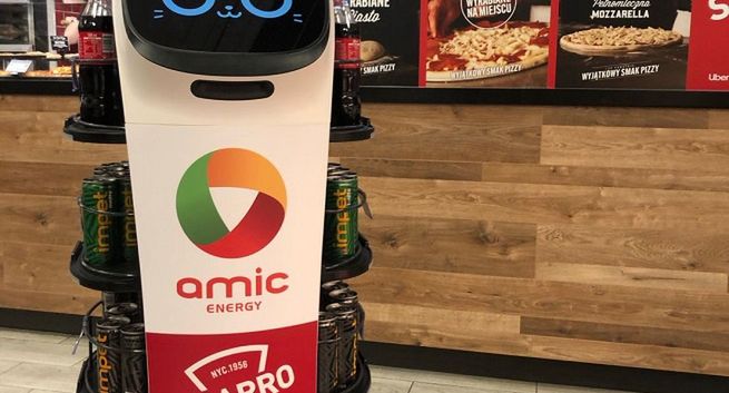 Nie tylko Kerfuś. Analogiczny robot trafił na stację Amic Energy
