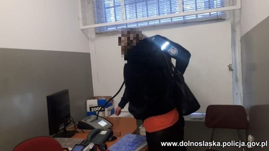 Pijana 40-latka chciała odebrać dziecko z przedszkola. Miała 3 promile 