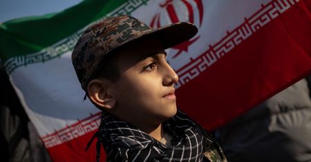 12-latkowie w wojsku? Iran obniżył limit wieku