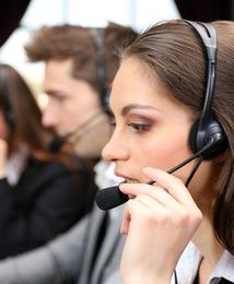 Chciał sprzedać komputer. Zadzwonił do niego telemarketer z banku