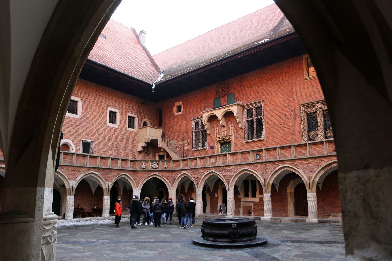 W Auli Collegium Maius odbywają się m.in. uroczystości nadania doktoratu honorowego i habilitacji, również konferencje, sesje naukowe, koncerty
